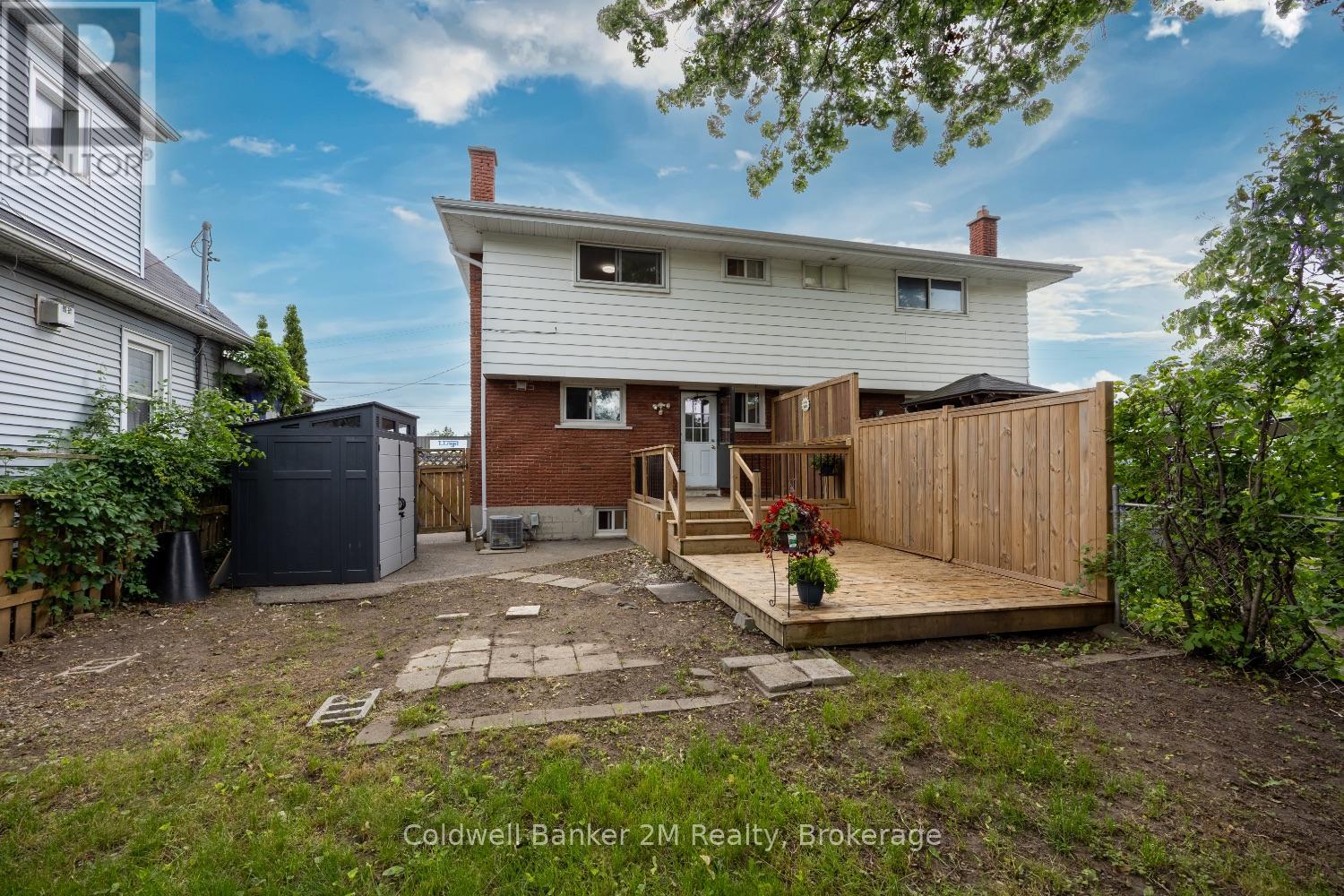 152 TAUNTON ROAD W - 35