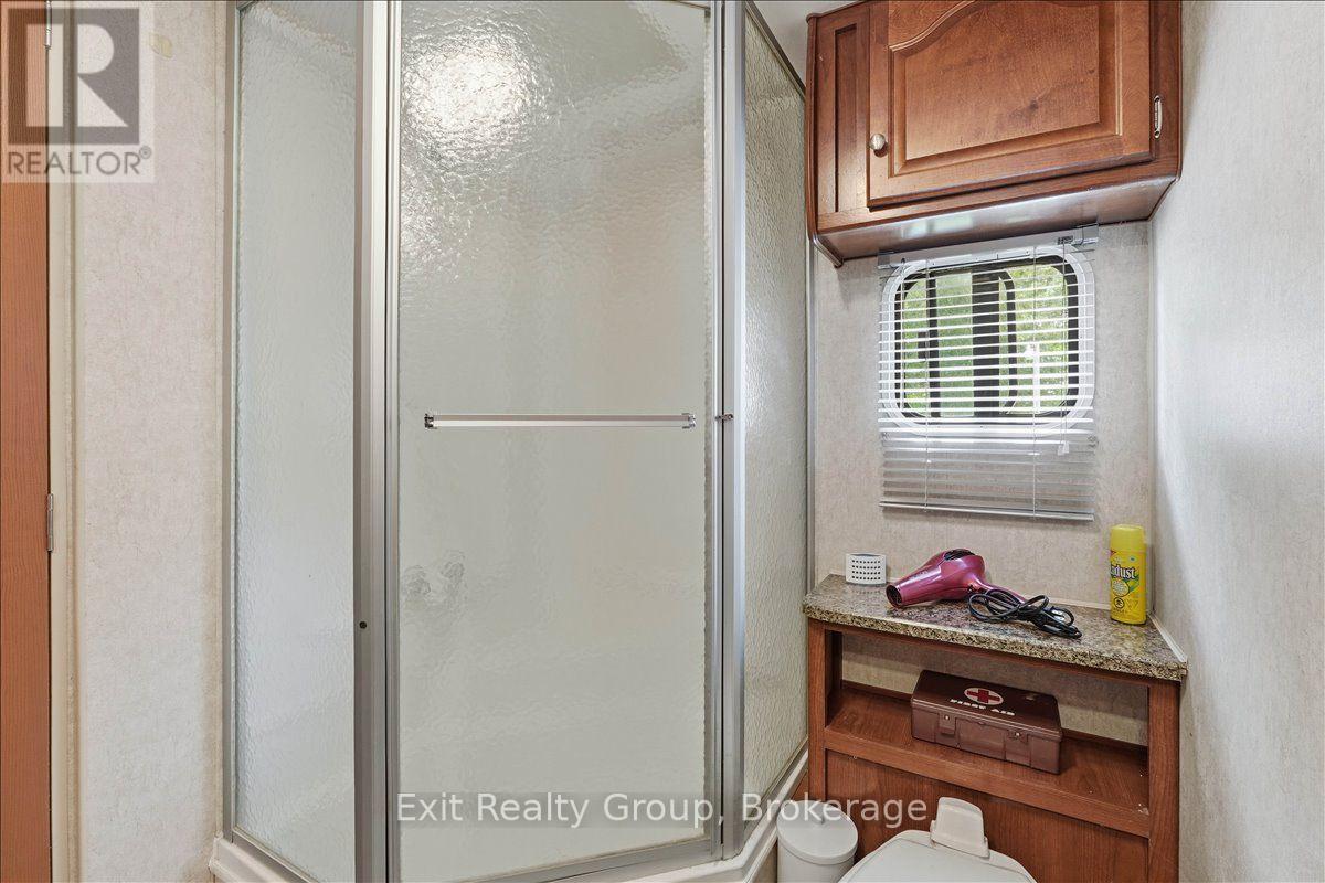 71 COOKE LANE - 13