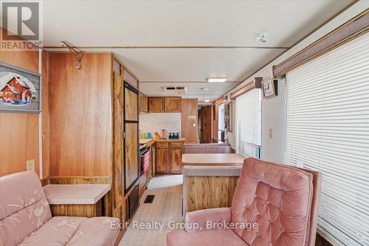 71 COOKE LANE - 20