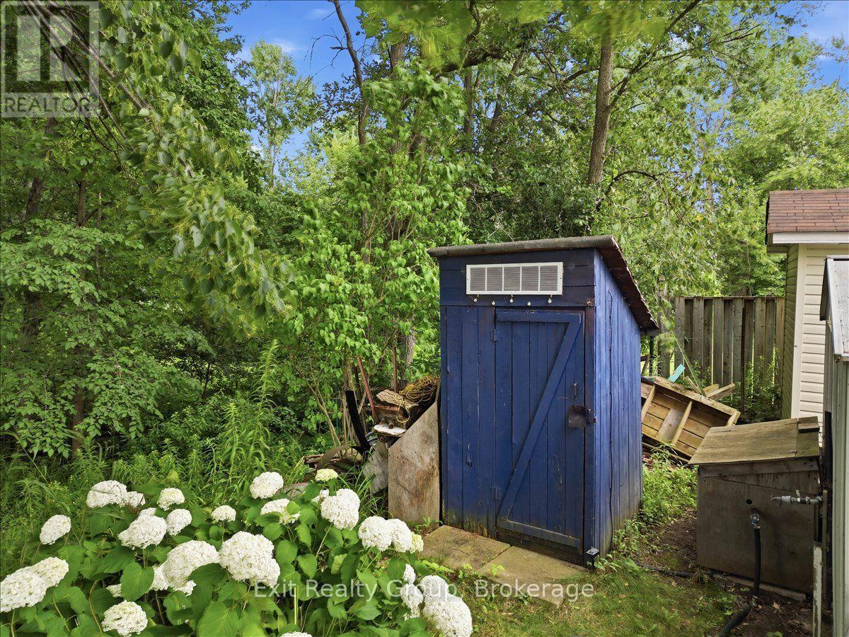 71 COOKE LANE - 31