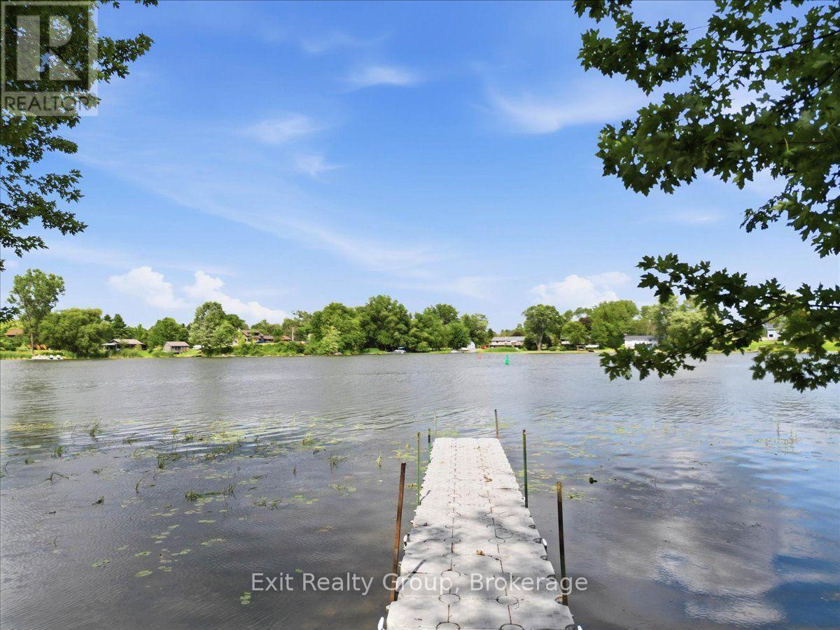 71 COOKE LANE - 36