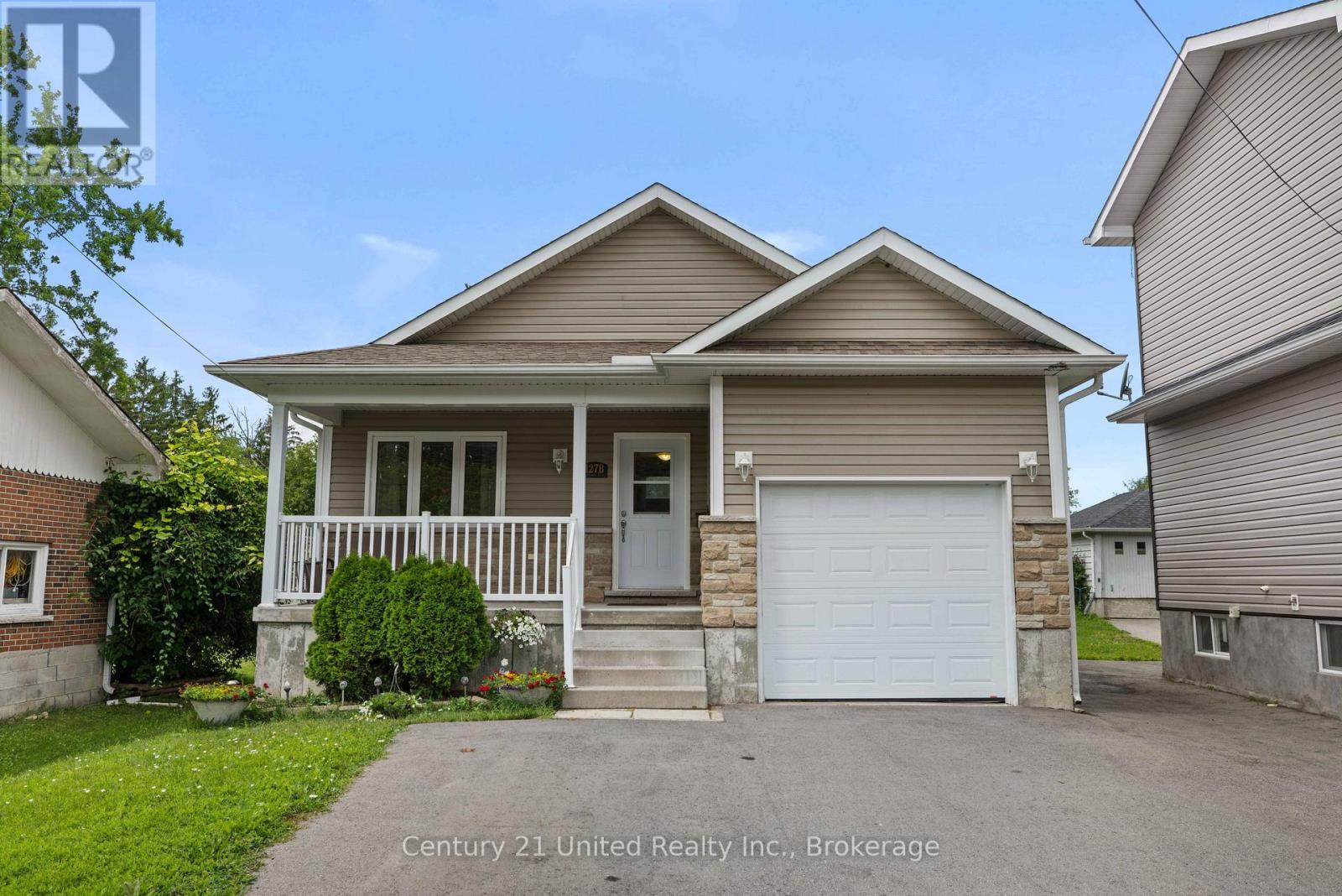 127.5 ADELAIDE STREET S - 2