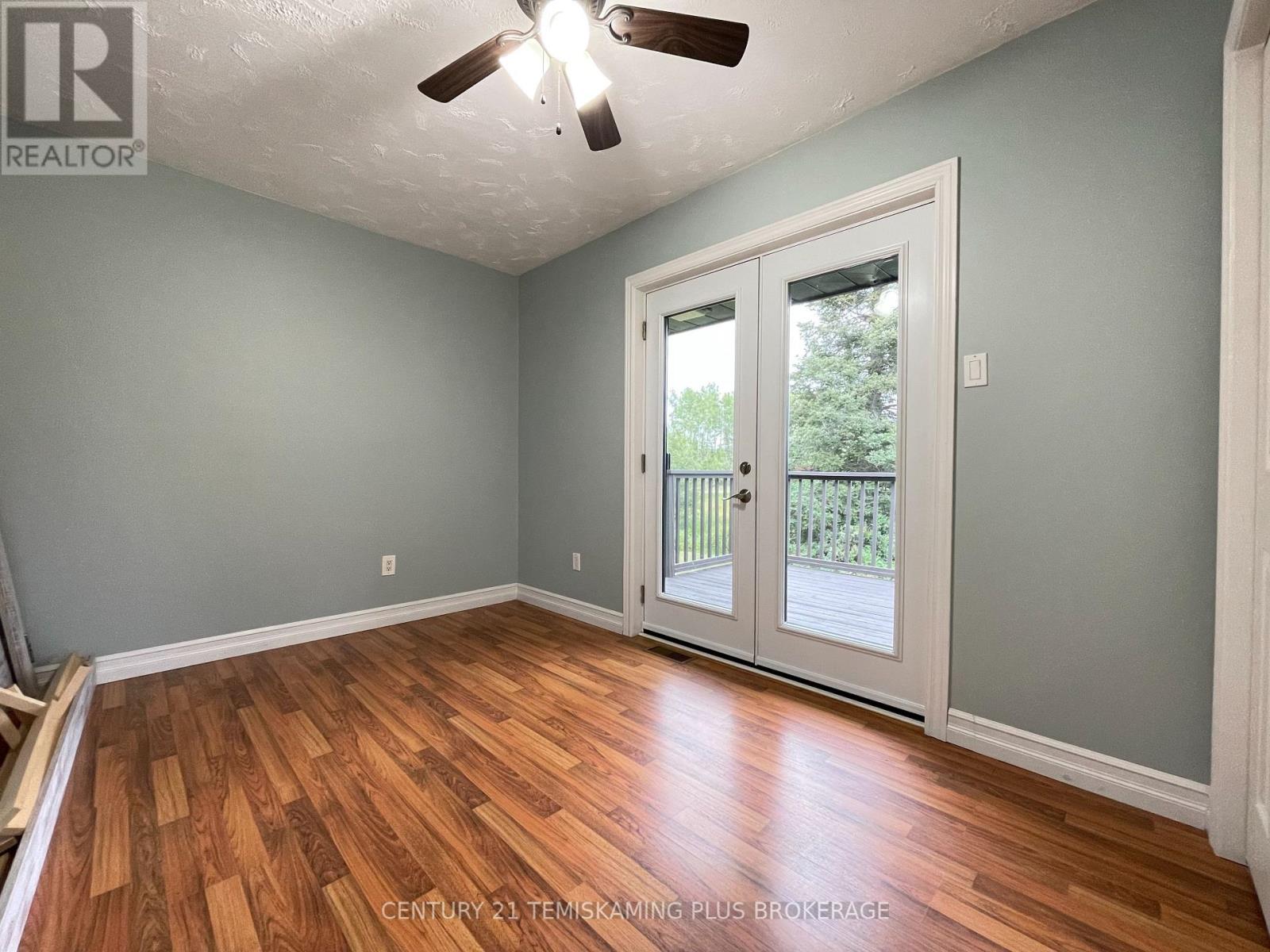 805519 HOOPER ROAD - 27