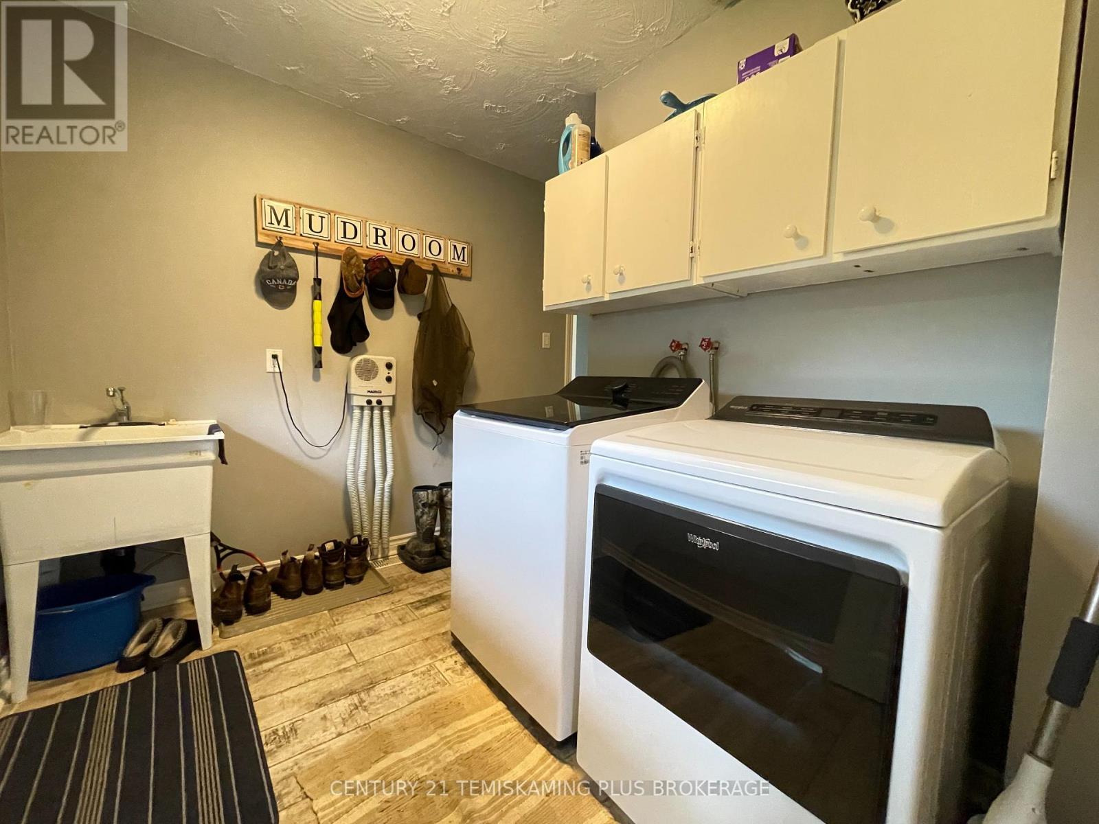 805519 HOOPER ROAD - 32