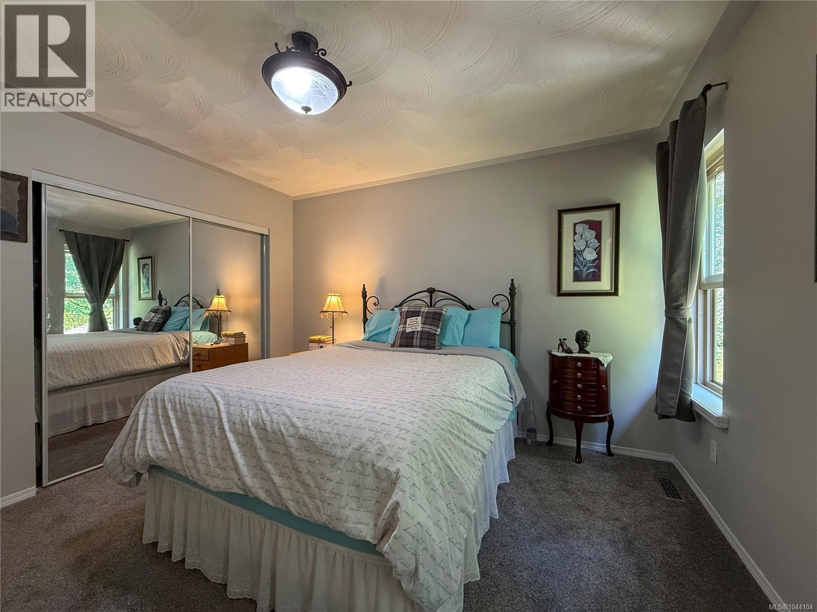 2525 Soderholm Crt - 18