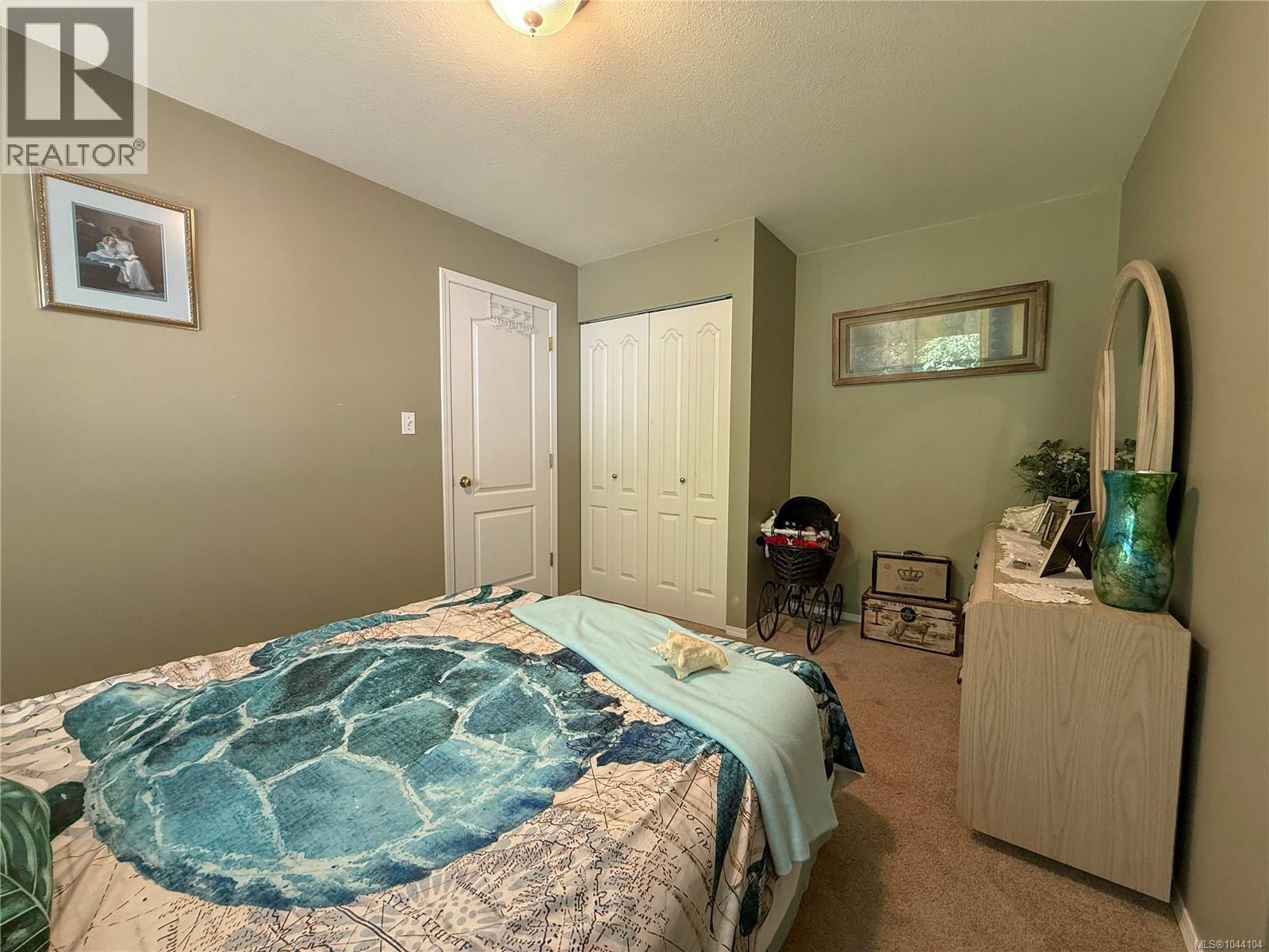 2525 Soderholm Crt - 30