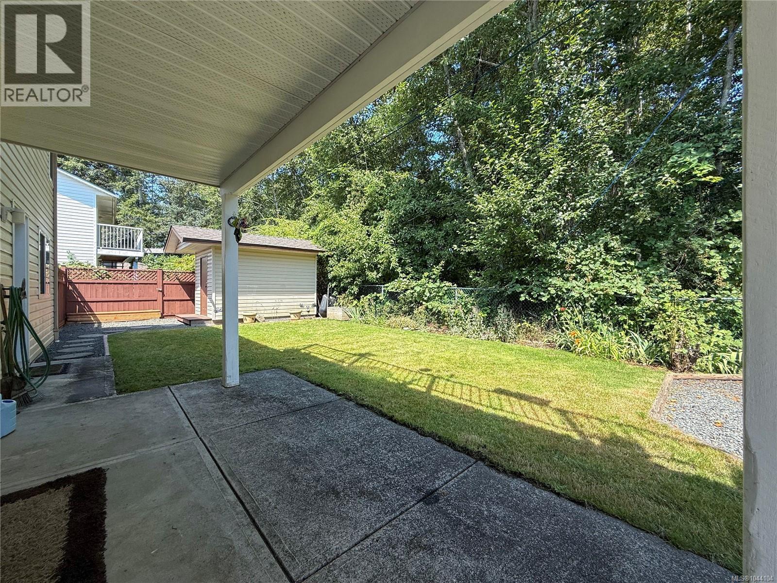 2525 Soderholm Crt - 35