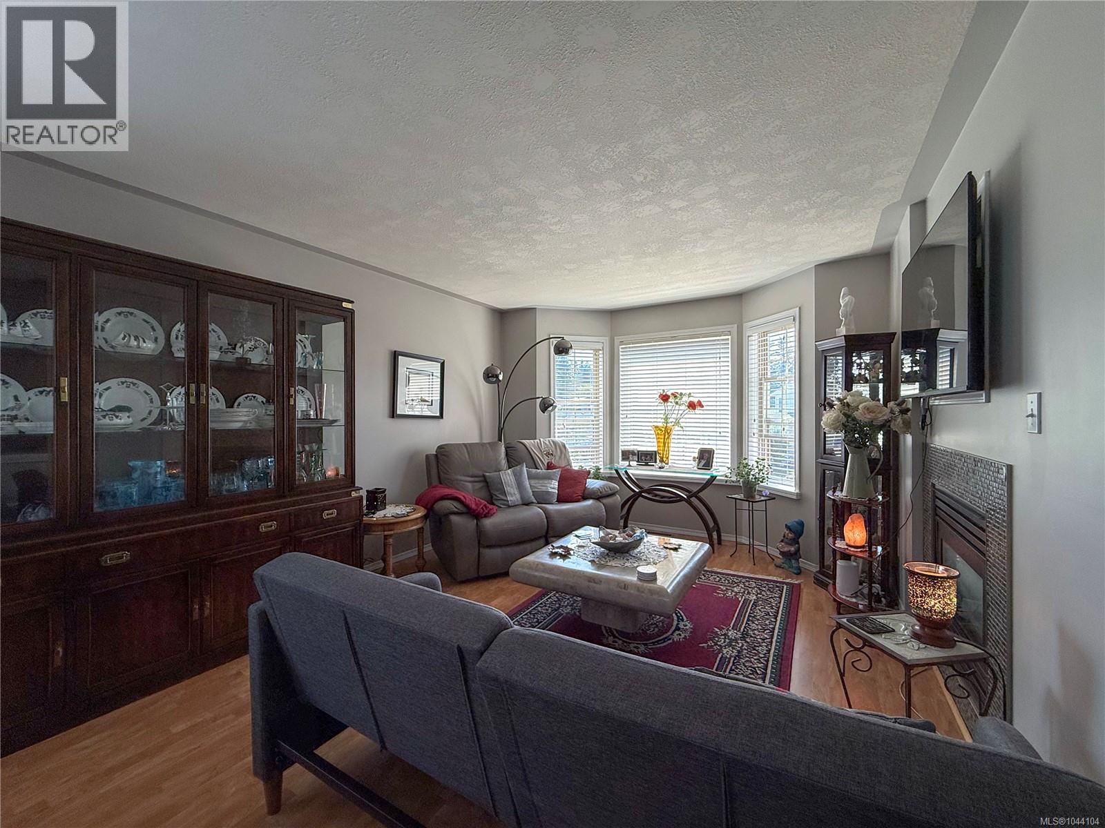 2525 Soderholm Crt - 6