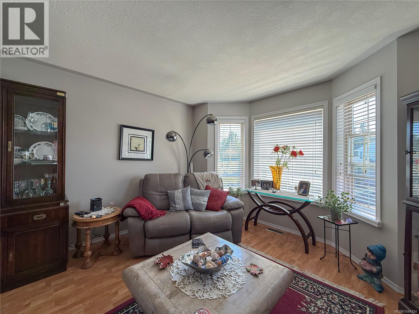 2525 Soderholm Crt - 8