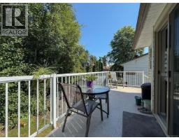 Family room - 2525 Soderholm Crt, Campbell River, BC V9W8E3 Photo 12