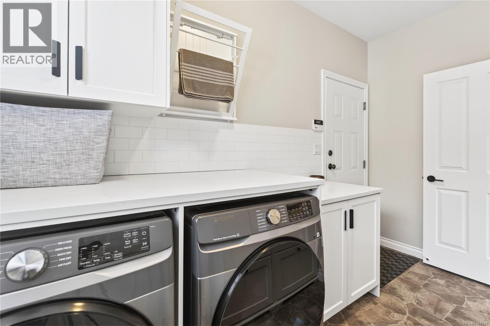 5547 Sunridge Pl - 52