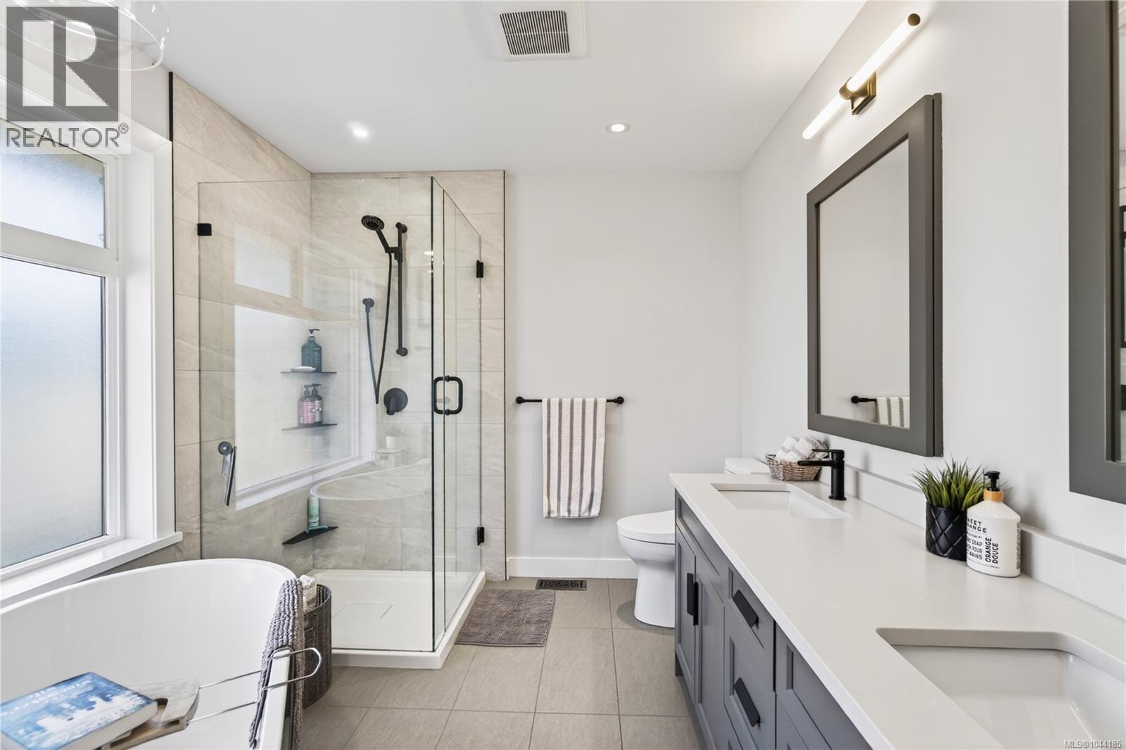 5547 Sunridge Pl - 46
