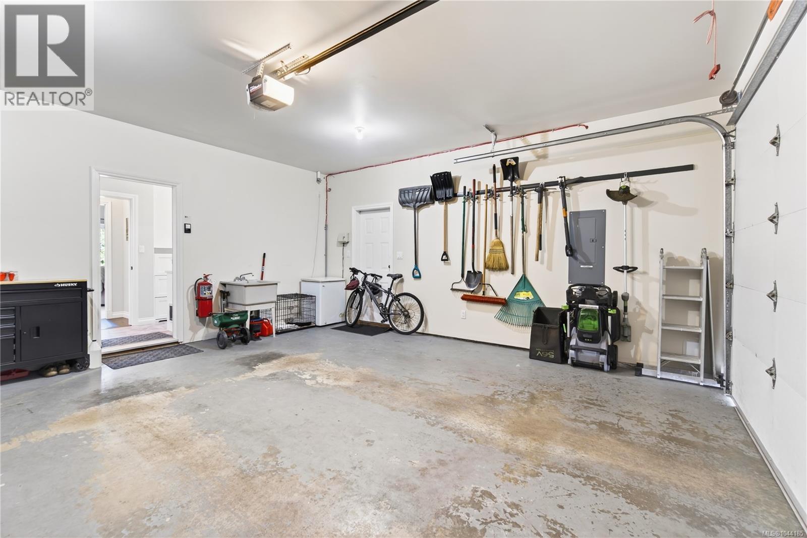 5547 Sunridge Pl - 56