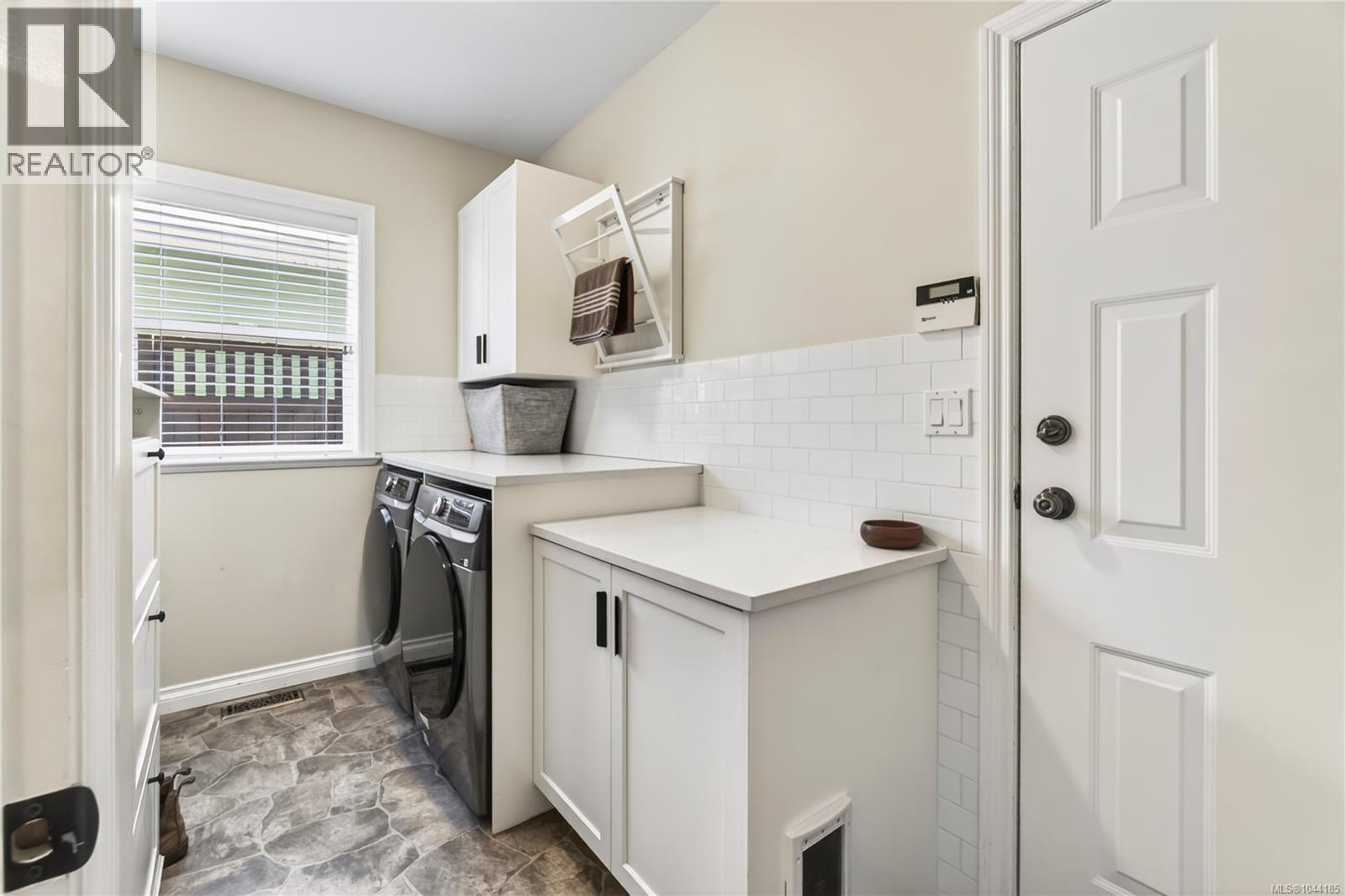 5547 Sunridge Pl - 51