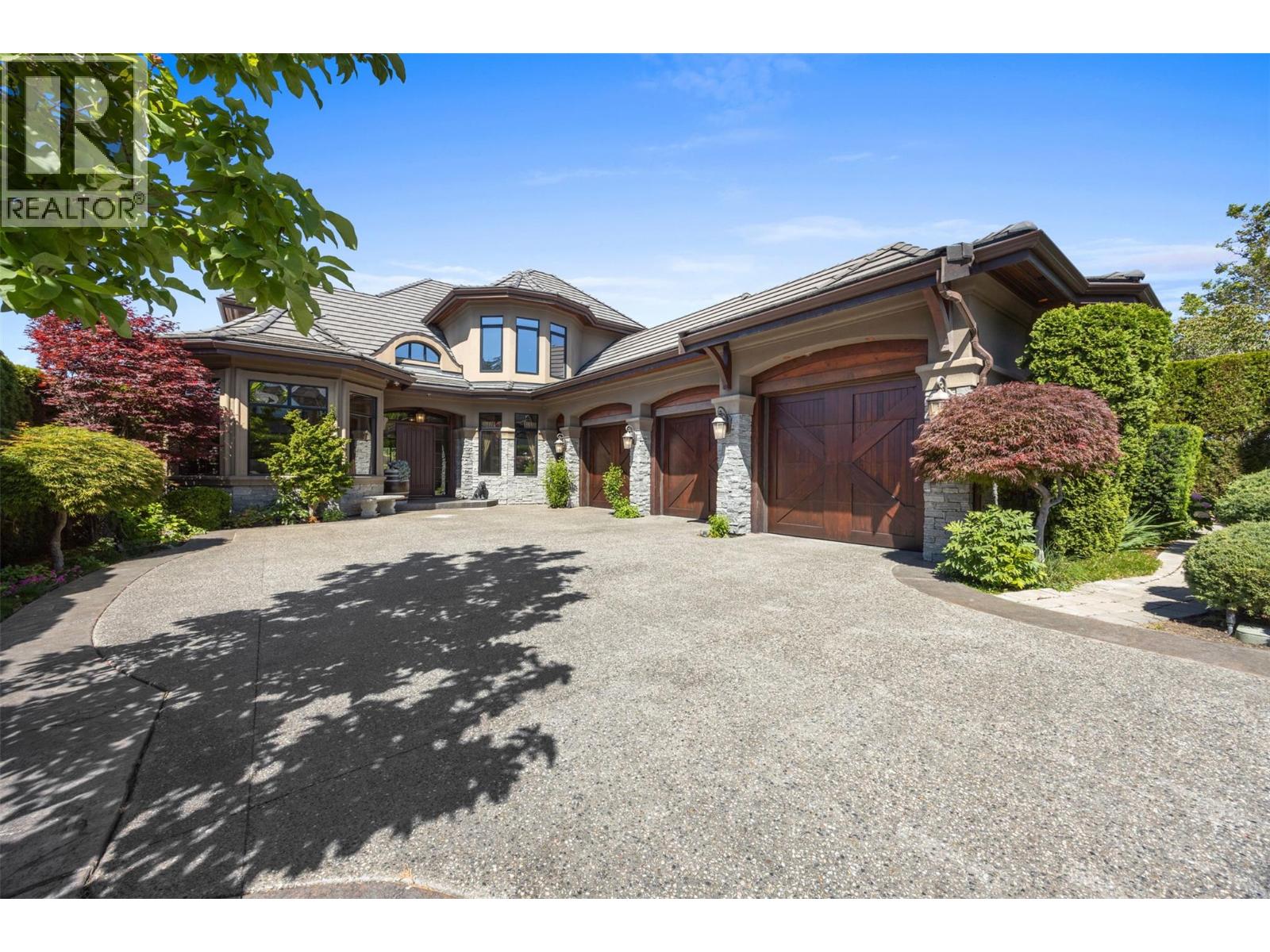 2449 Selkirk Drive - 8