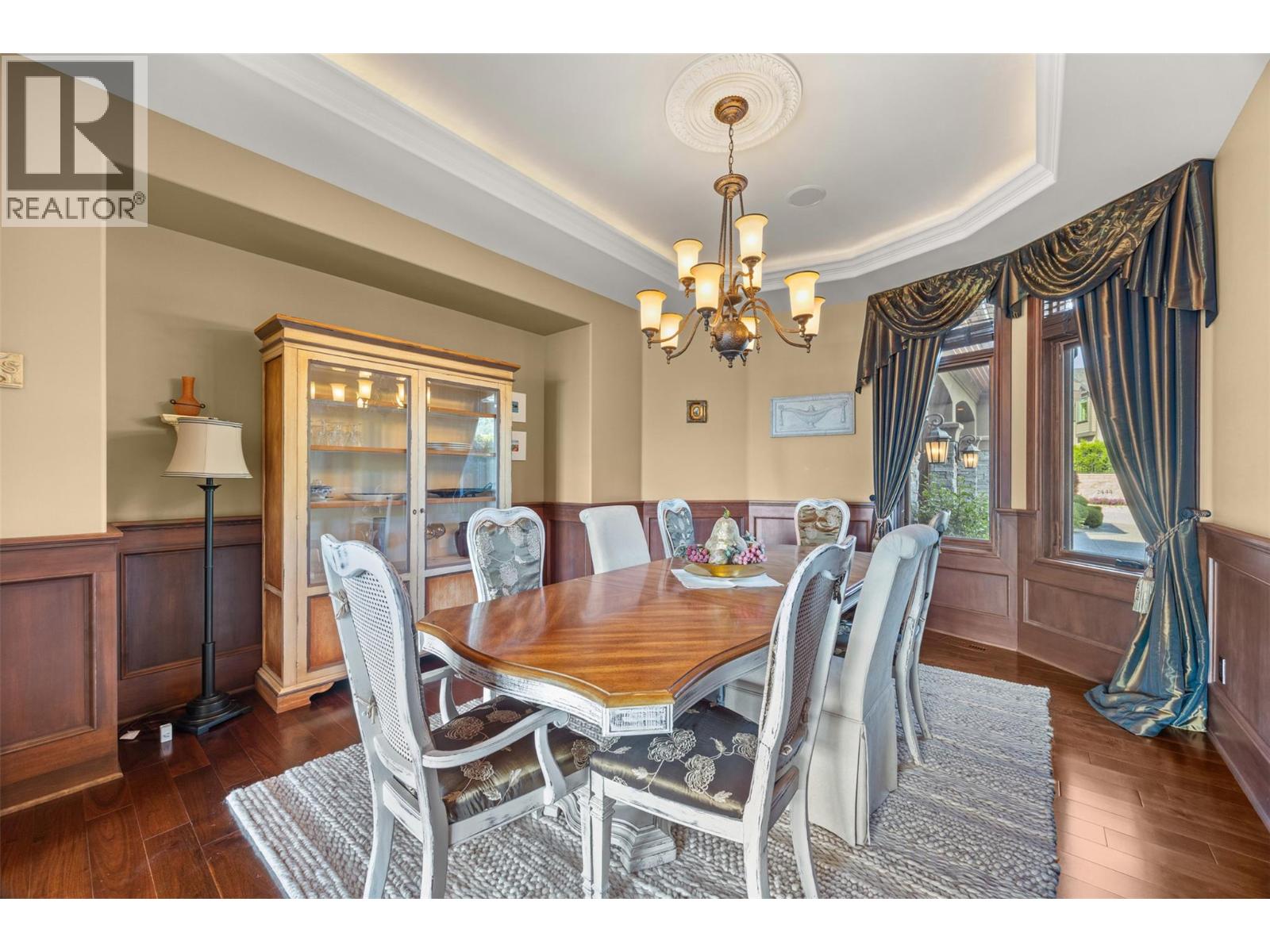 2449 Selkirk Drive - 40