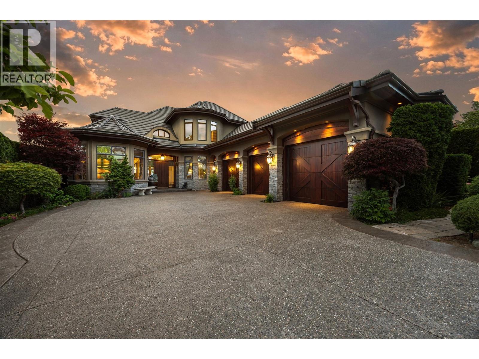 2449 Selkirk Drive - 2