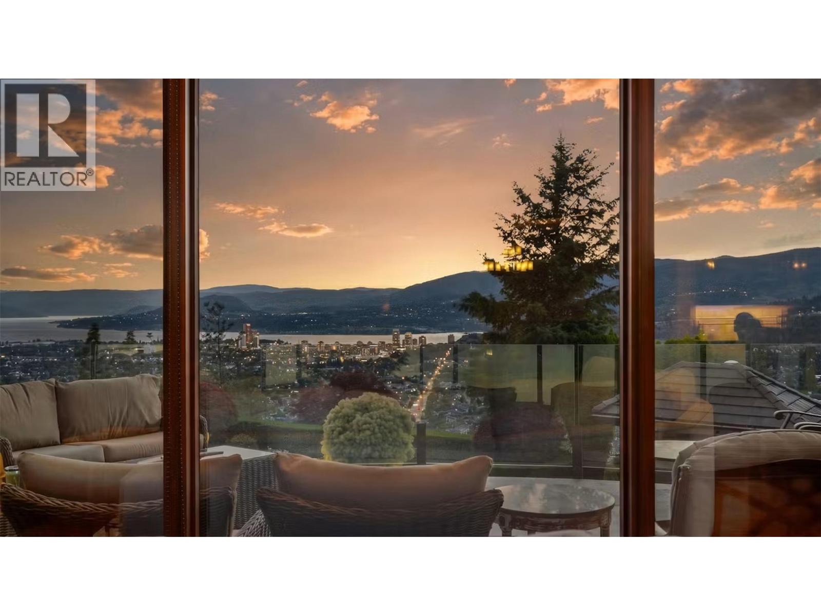  2449 Selkirk Drive, Kelowna