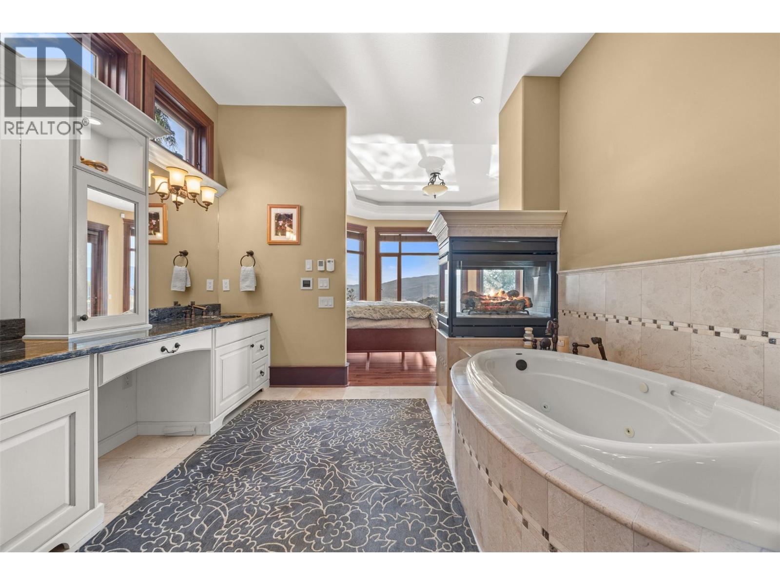  2449 Selkirk Drive, Kelowna