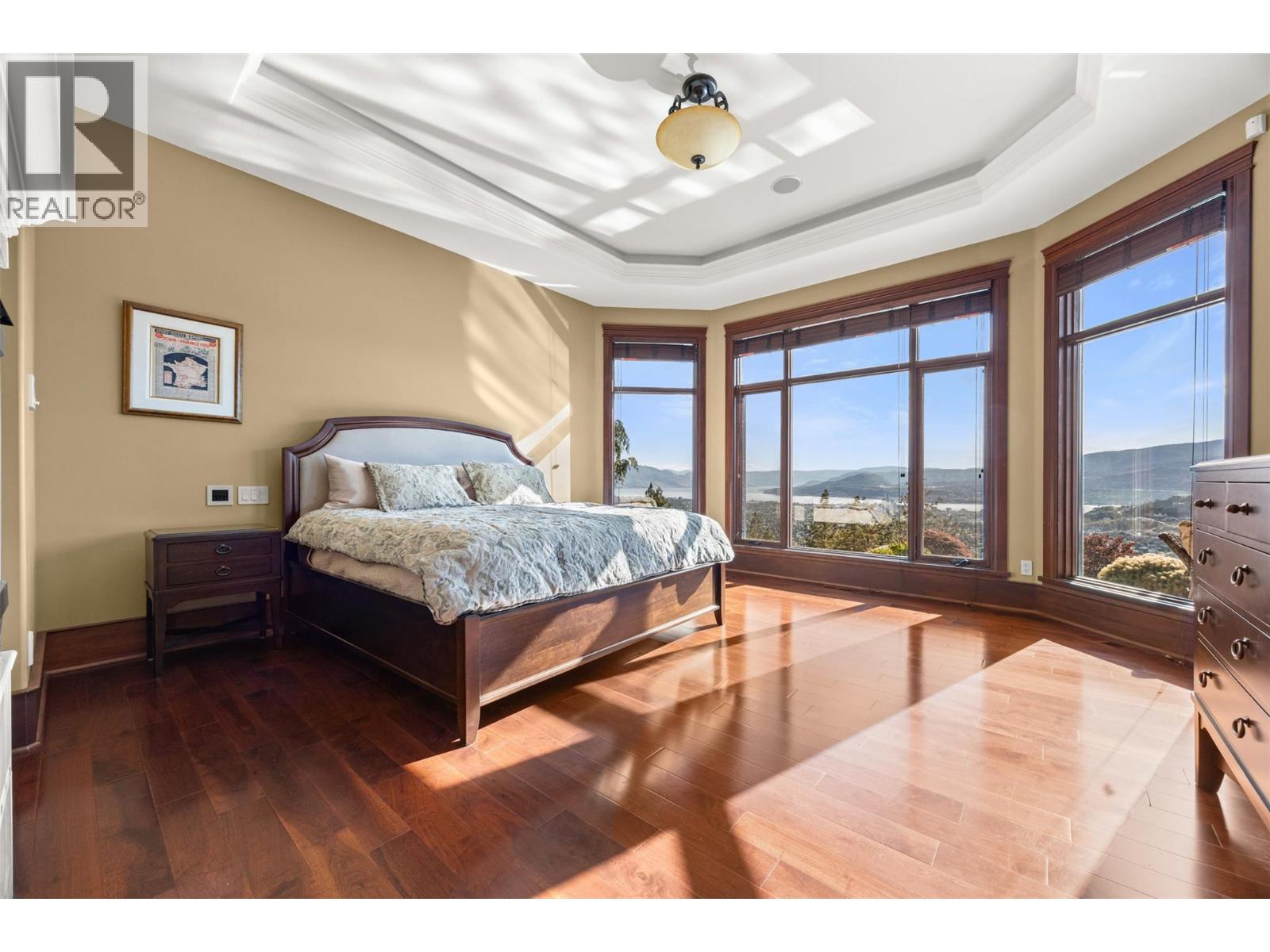 2449 Selkirk Drive - 31