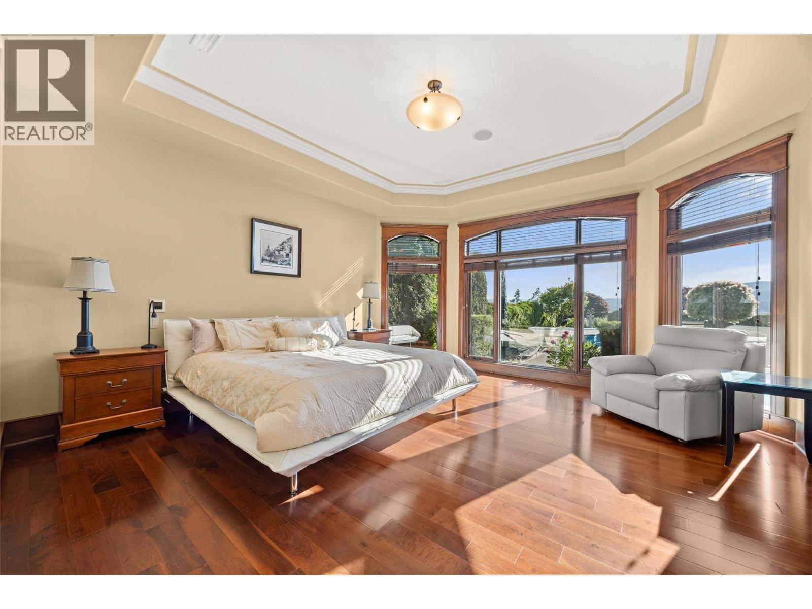 2449 Selkirk Drive - 60