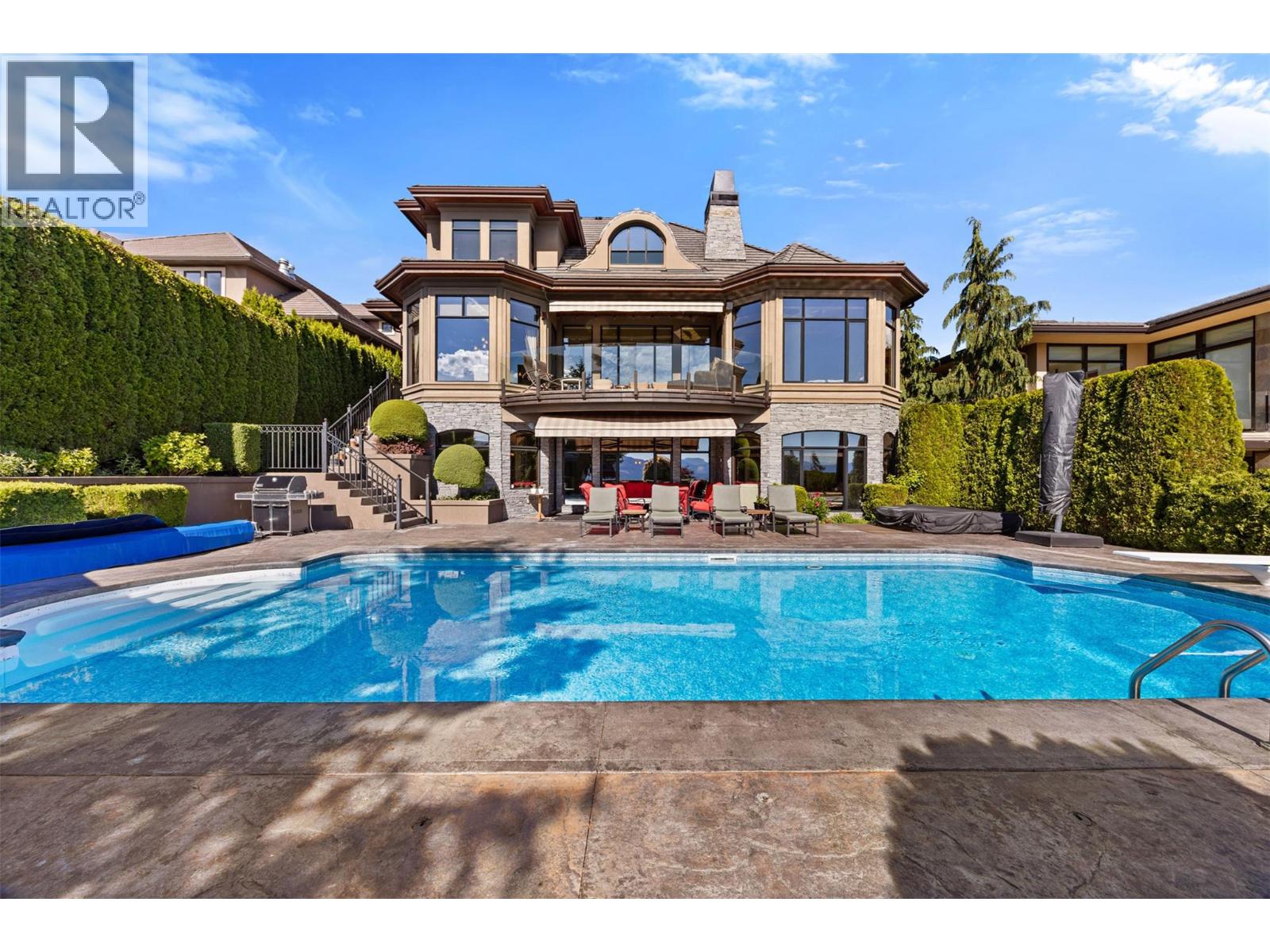  2449 Selkirk Drive, Kelowna
