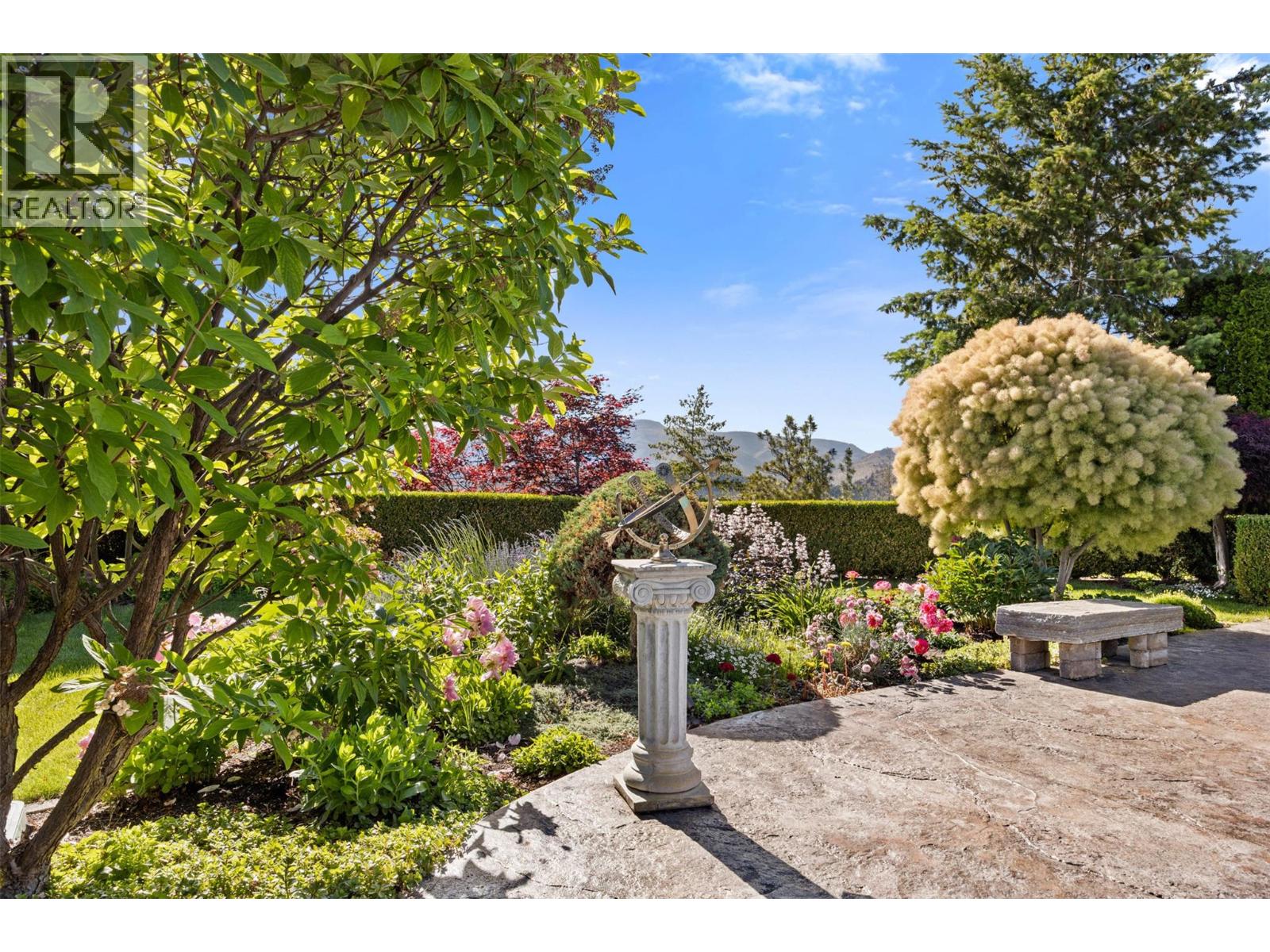  2449 Selkirk Drive, Kelowna