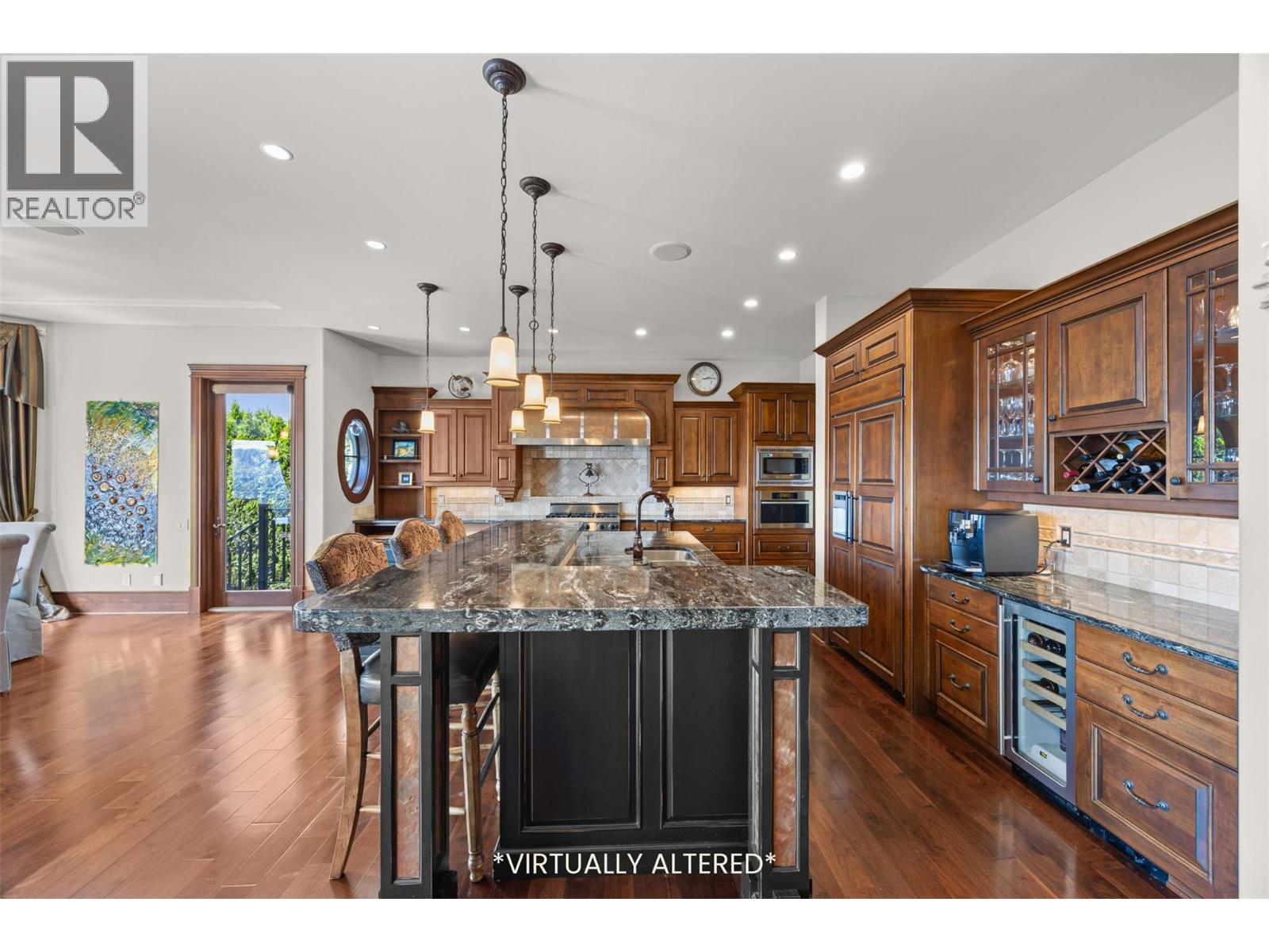  2449 Selkirk Drive, Kelowna