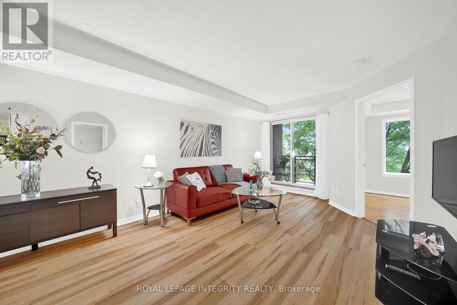 #3M 310 CENTRAL PARK DRIVE - 6