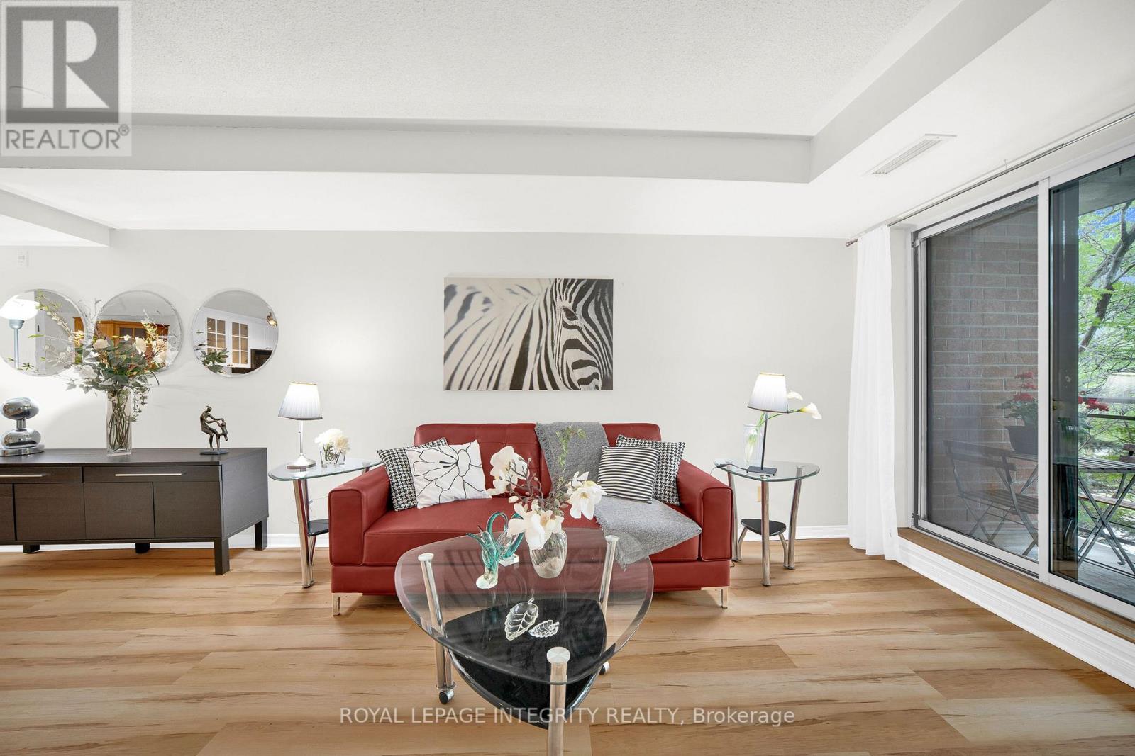 House for Rent in Ottawa – 3M – 310 CENTRAL PARK DRIVE, Ottawa – By Peter Sagos - Image 9