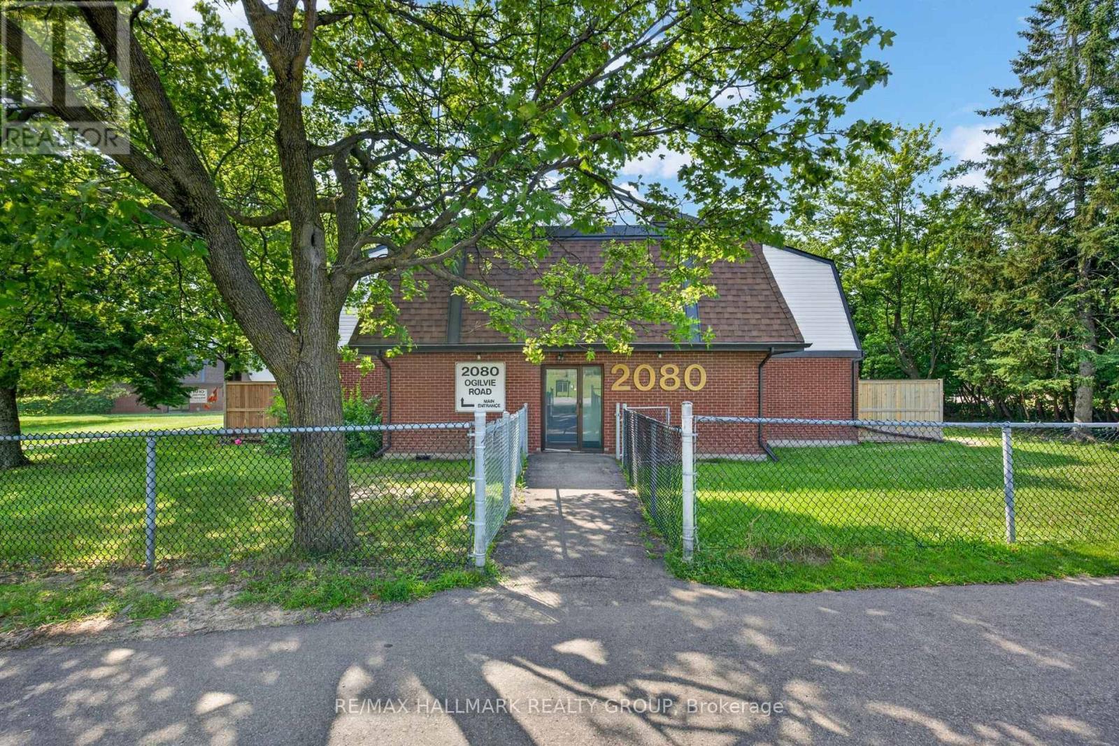 #9J 2080 OGILVIE ROAD - 1