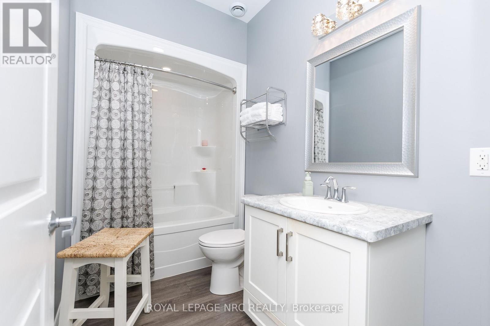 #205 529 SOUTH PELHAM ROAD - 24