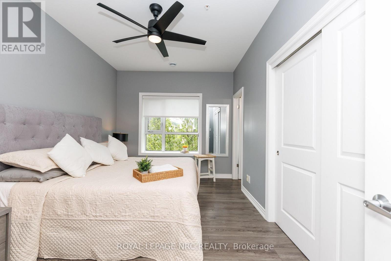 #205 529 SOUTH PELHAM ROAD - 9