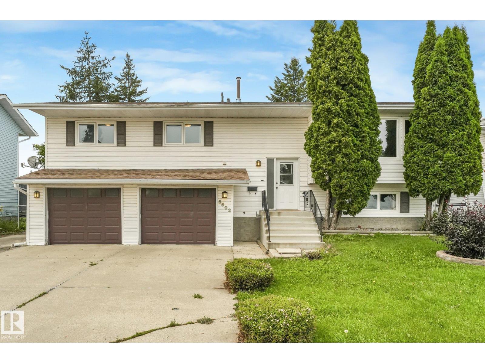 5502 45 ST - 1