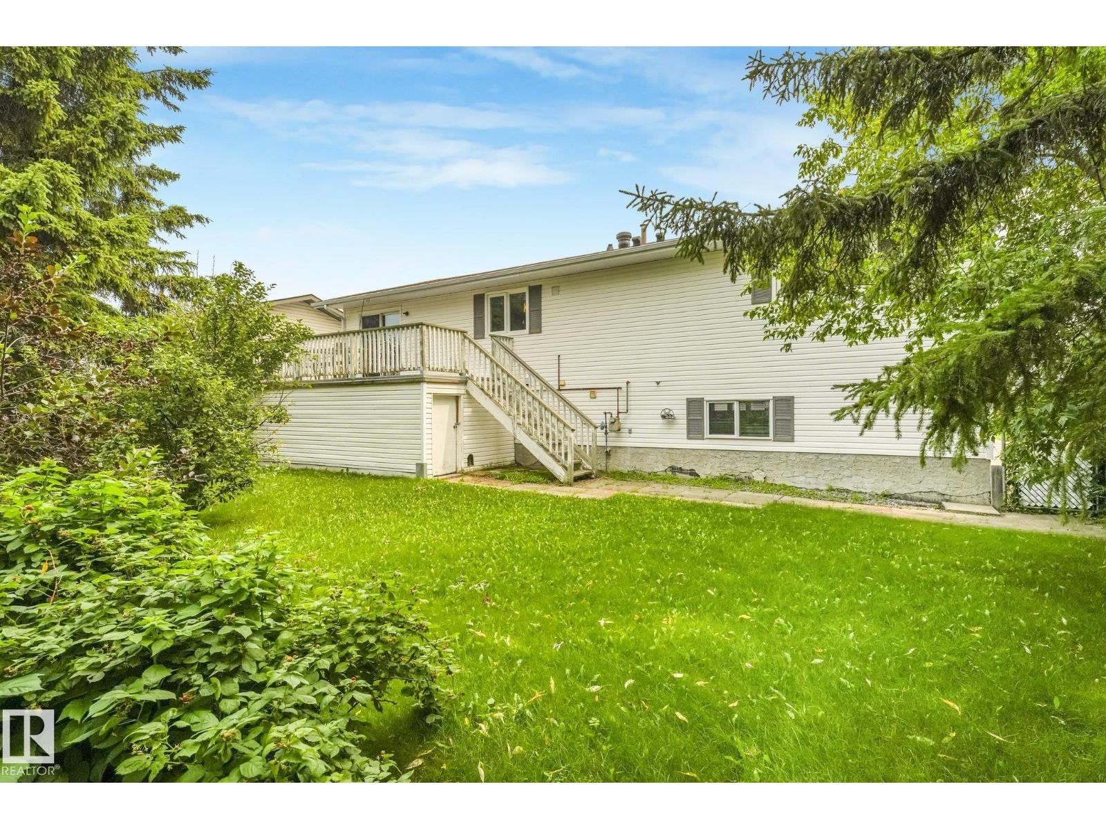 5502 45 ST - 46