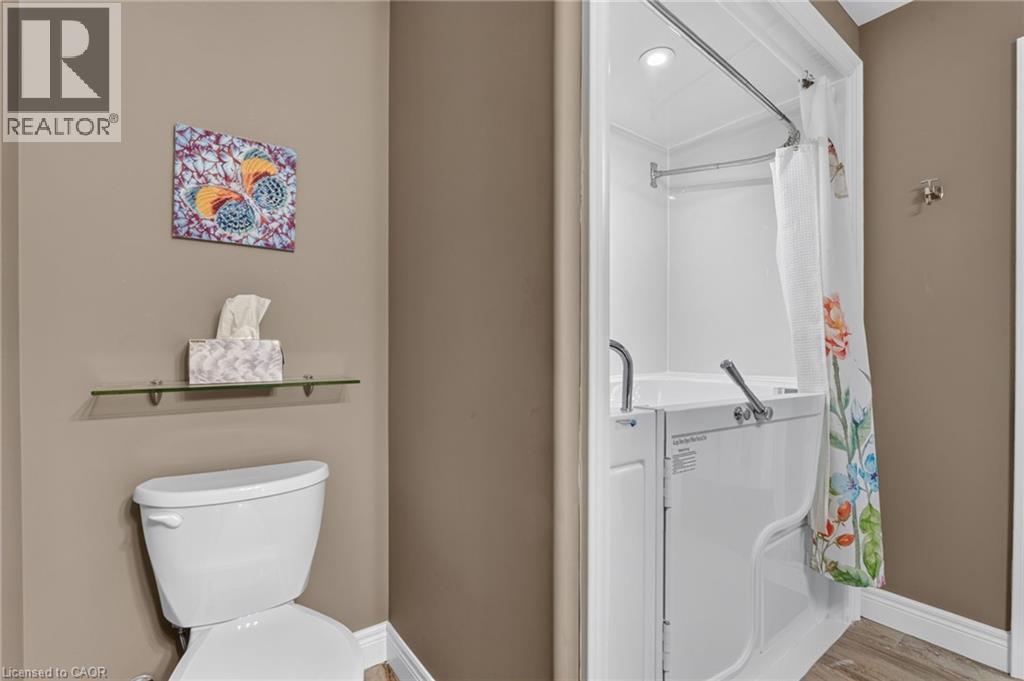 25 RICHARD Crescent - 18