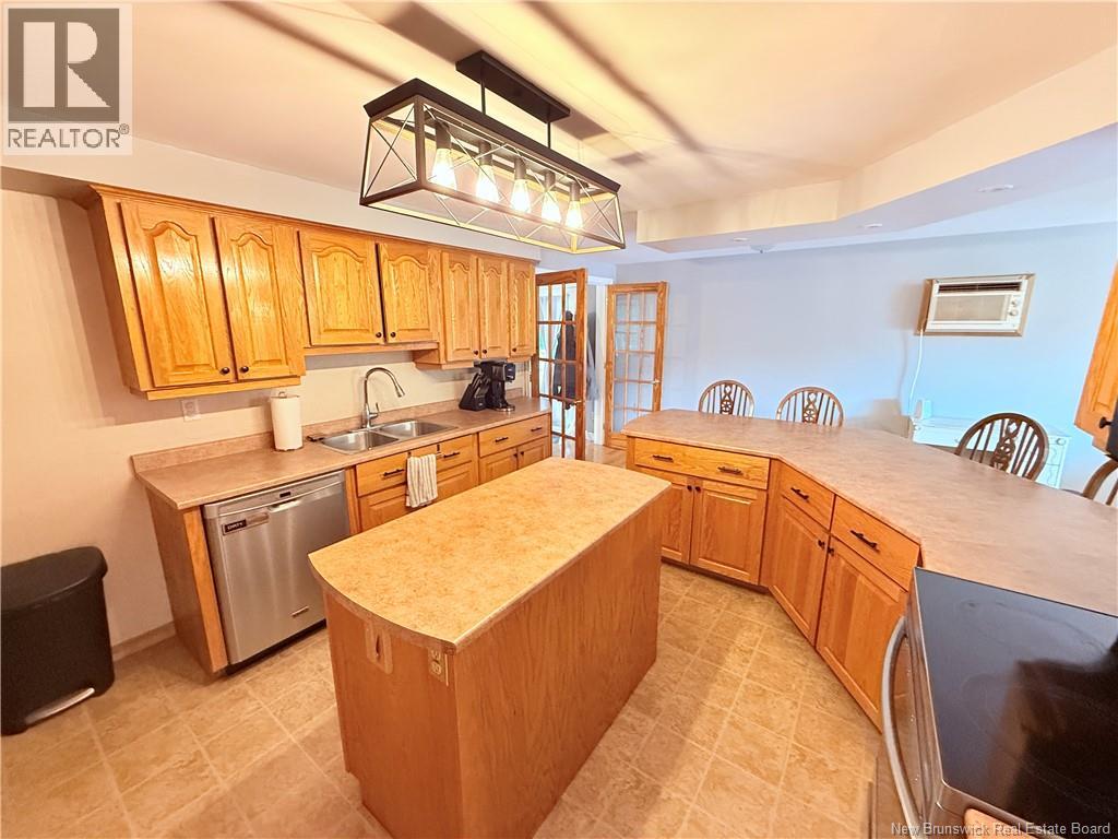 103 Gold Street - 15