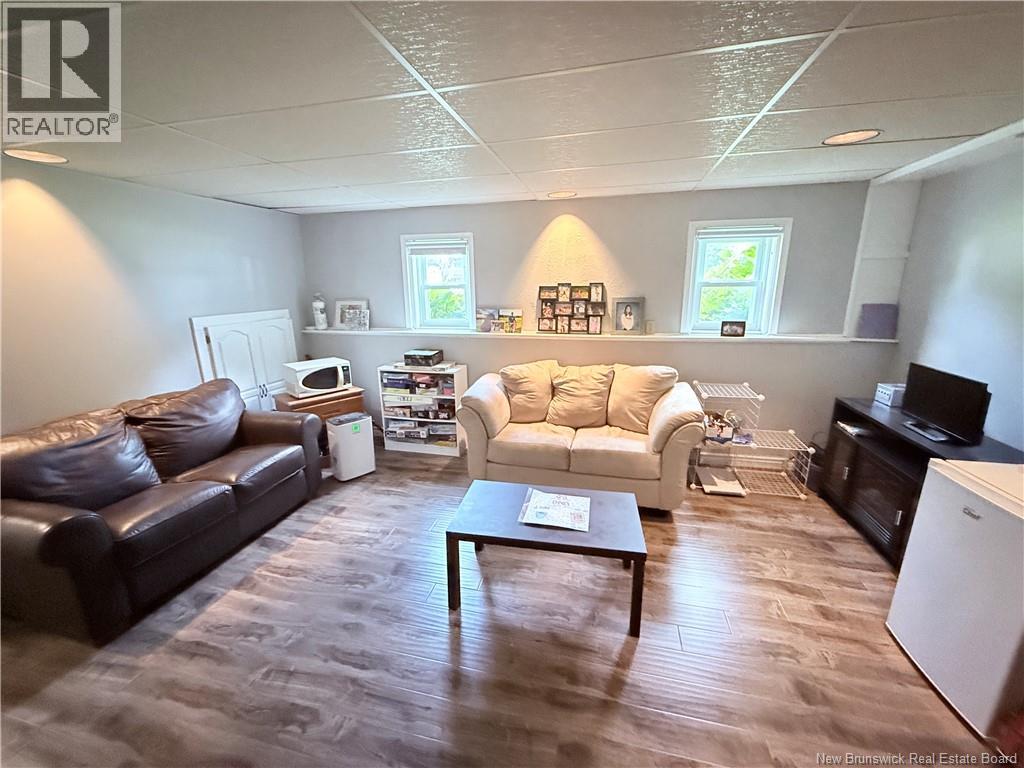 103 Gold Street - 28