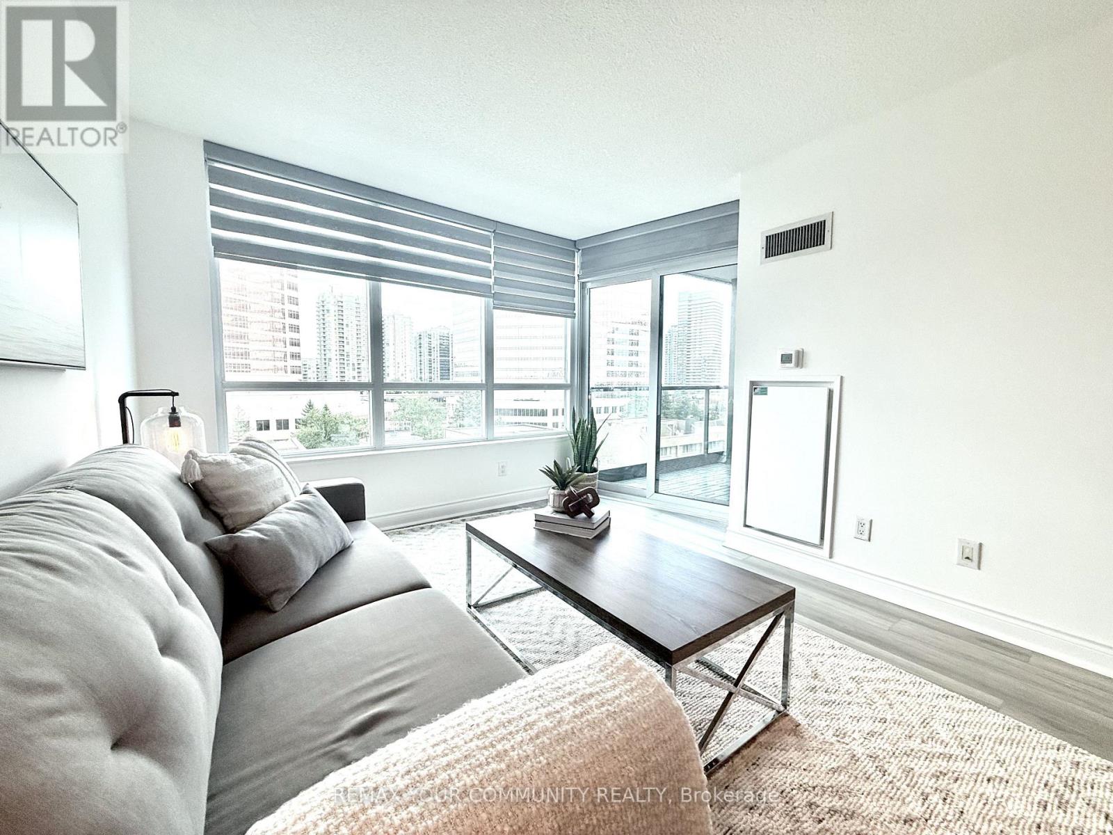 #622 25 GREENVIEW AVENUE - Image 19