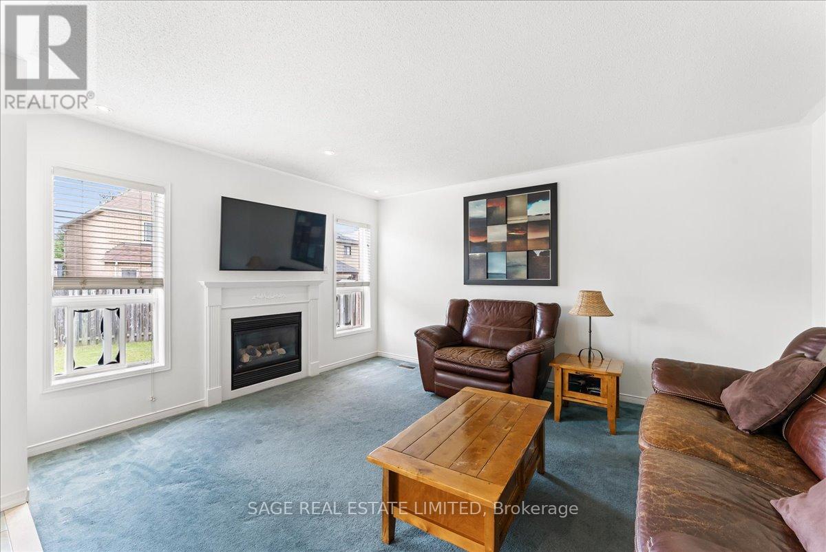 34 MCSWEENEY CRESCENT - 17