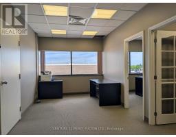 211 - 2913 Kennedy Road, Toronto, ON M1V1S8 Photo 7