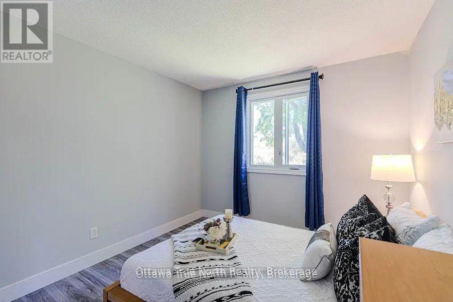3 Bed, 1 Bath House for Rent in Ottawa – 35 TAUVETTE STREET, Ottawa – MLS# X13594646 - Image 39