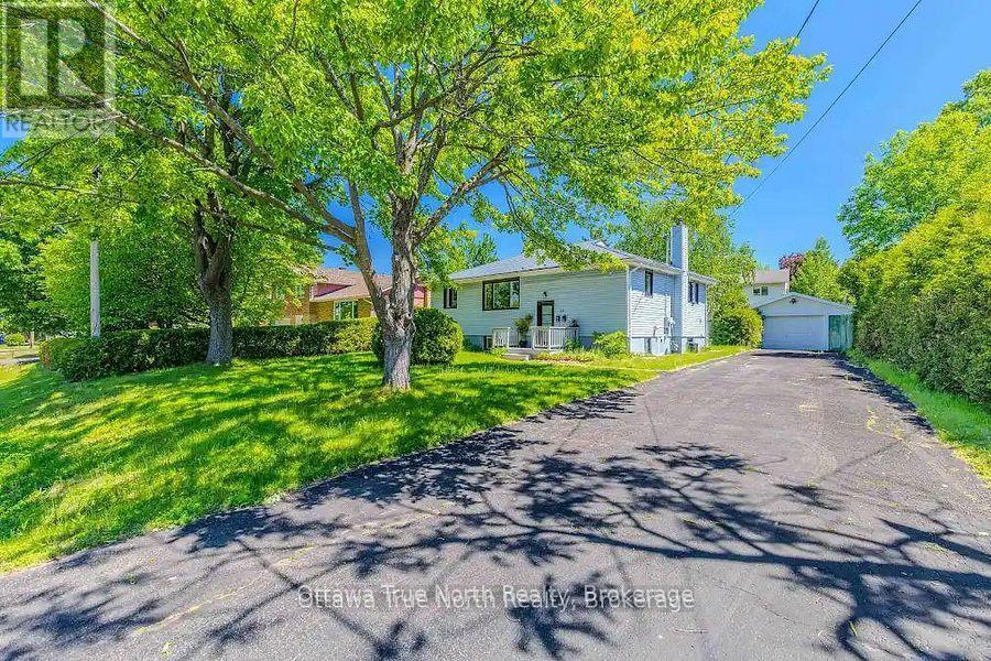 3 Bed, 1 Bath House for Rent in Ottawa – 35 TAUVETTE STREET, Ottawa – MLS# X13594646 - Image 5