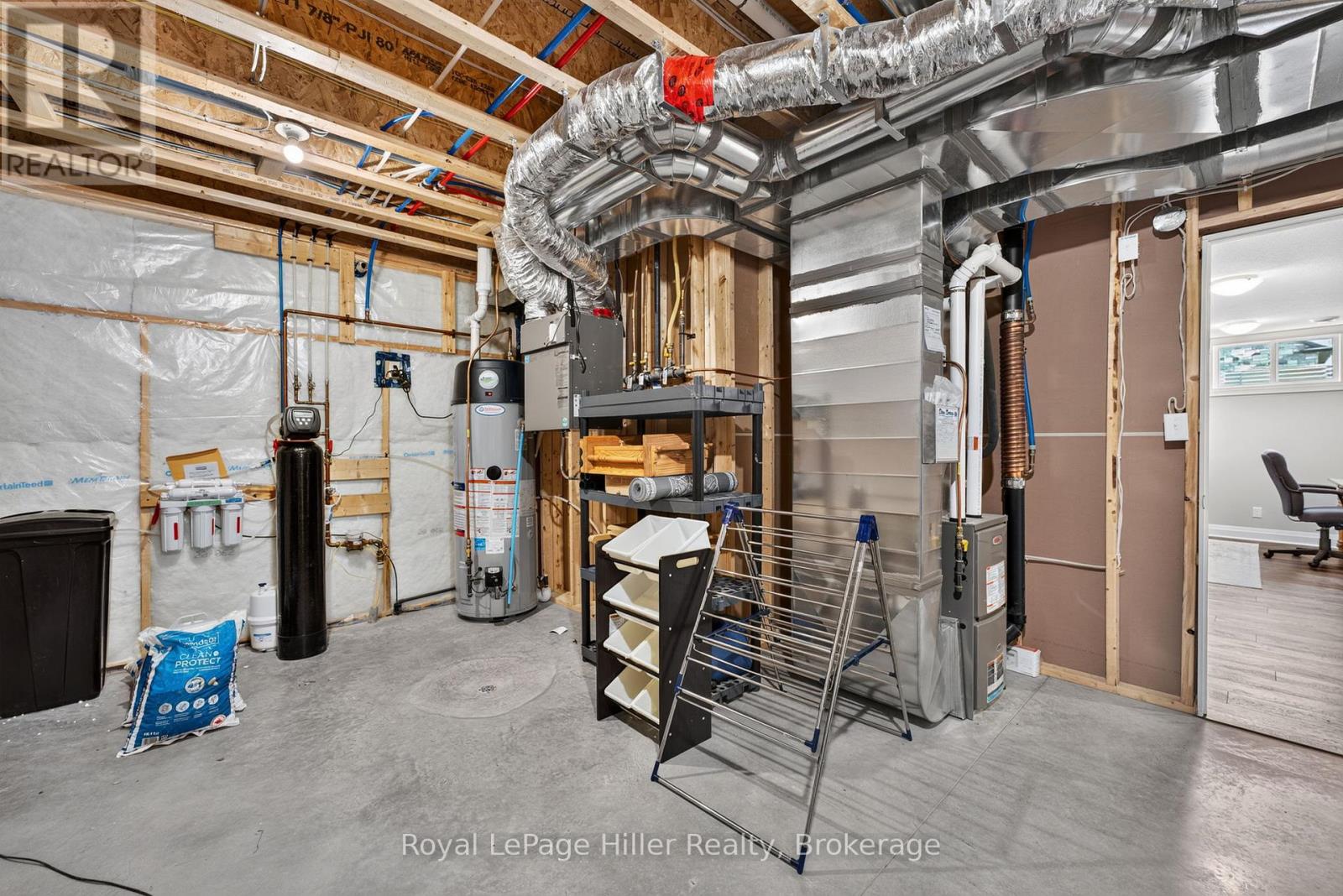 91 ORR STREET - 36