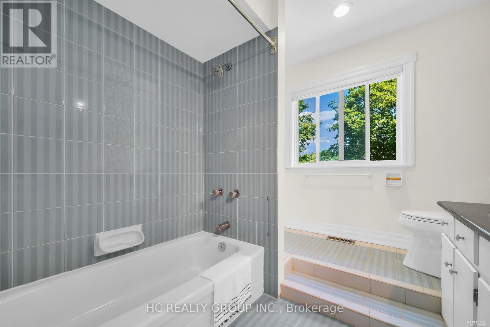 50 BOYNTON CIRCLE - 37