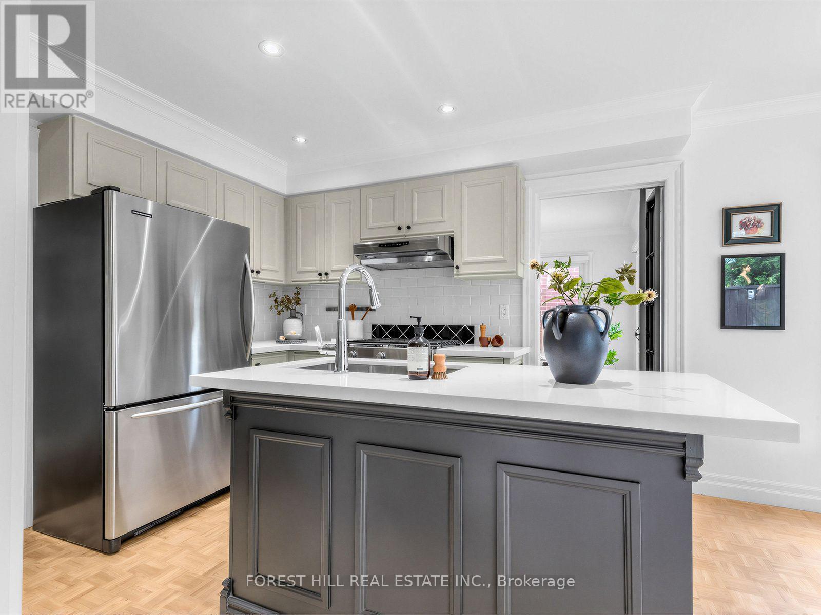 42 BAYNARDS LANE - Image 14
