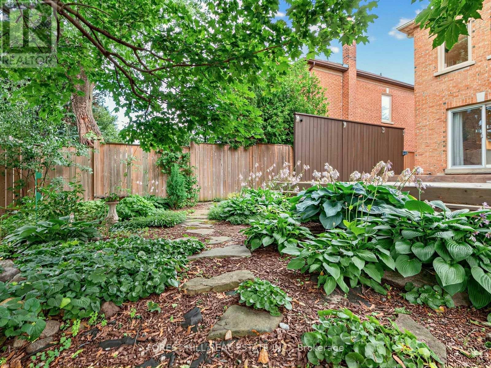 42 BAYNARDS LANE - Image 45