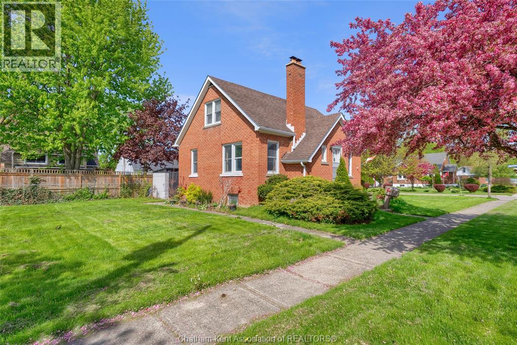 17 Grand AVENUE - 4