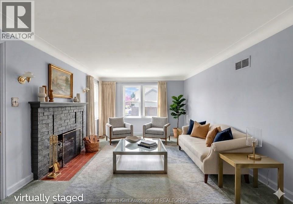17 Grand AVENUE - 18