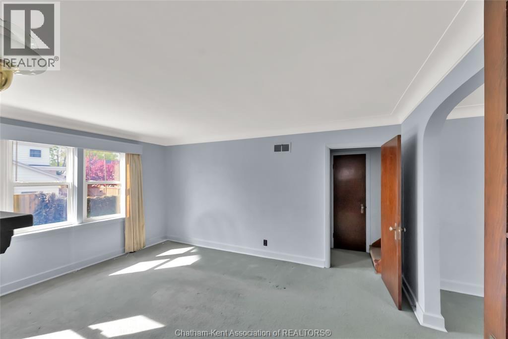 17 Grand AVENUE - 21